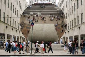 Anish Kapoor, Sky Mirror, Rockefeller Center New York, 2006